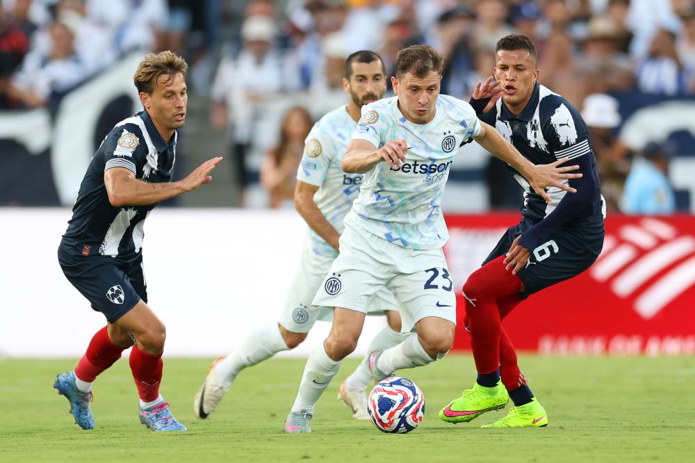 梅西：瓜帅是史上最佳教练；世界杯阿根廷会全力以赴尝试卫冕